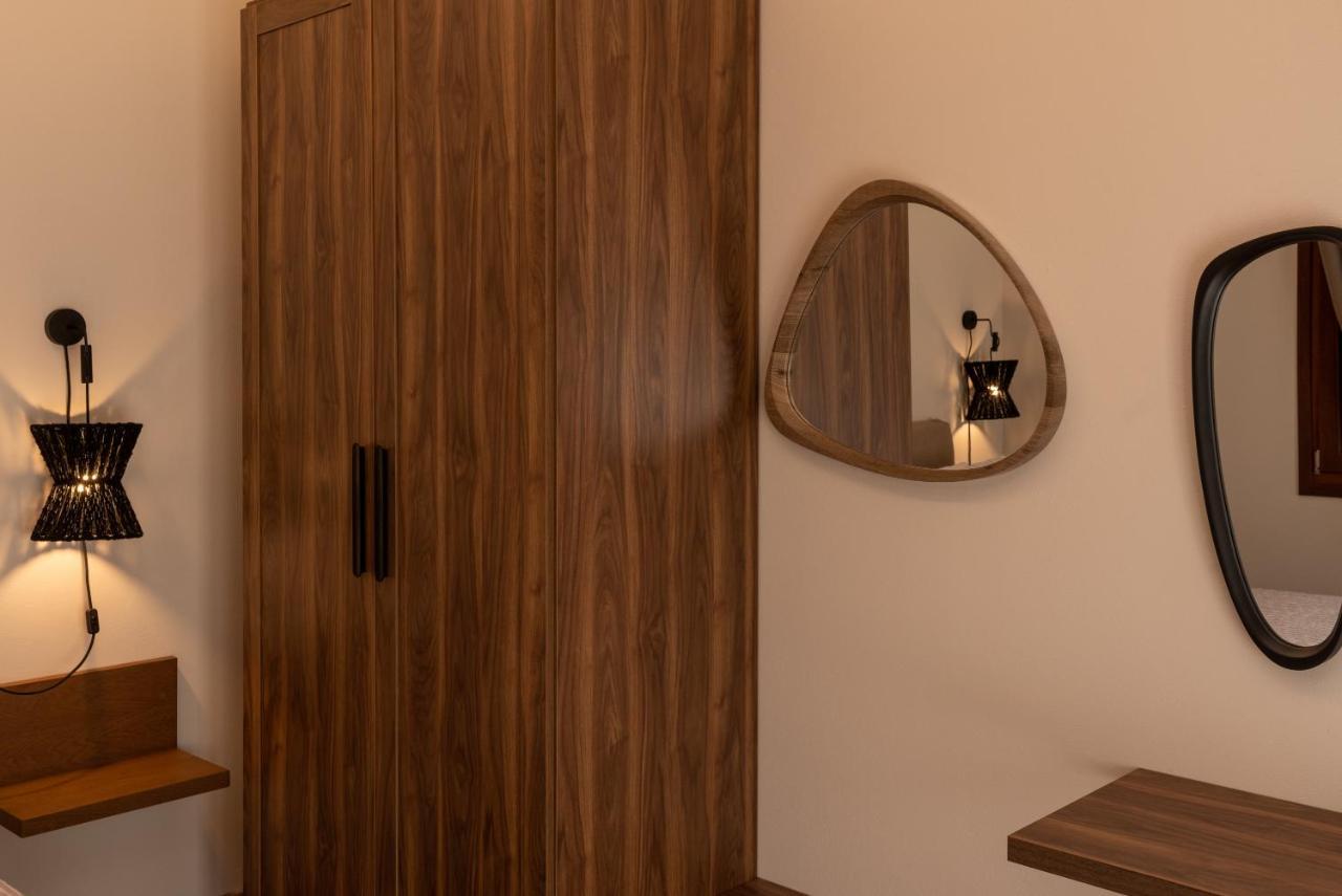 Άλυσσος Suites ツァガラダ エクステリア 写真